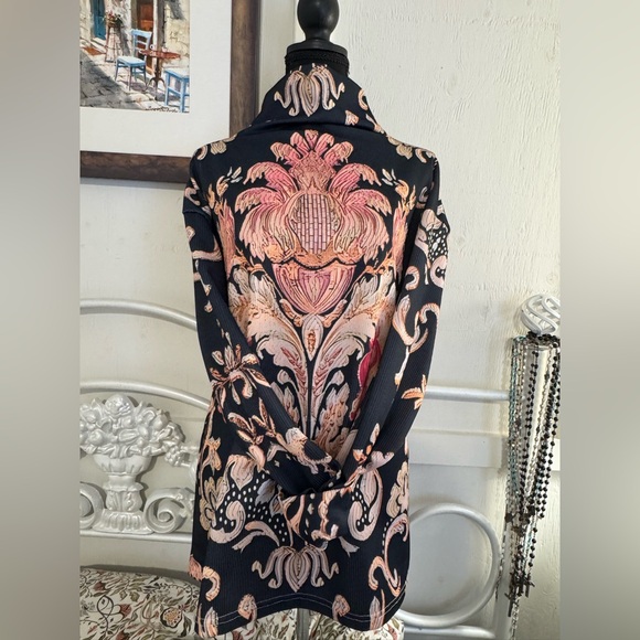 Tops - New without tags! Never worn! Did not fit at neck!